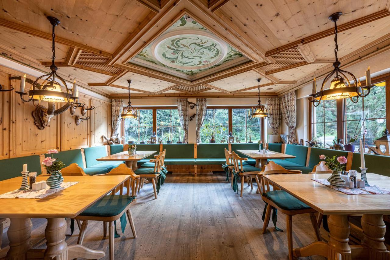 Hotel Gletscherblick St. Leonhard im Pitztal Exterior foto