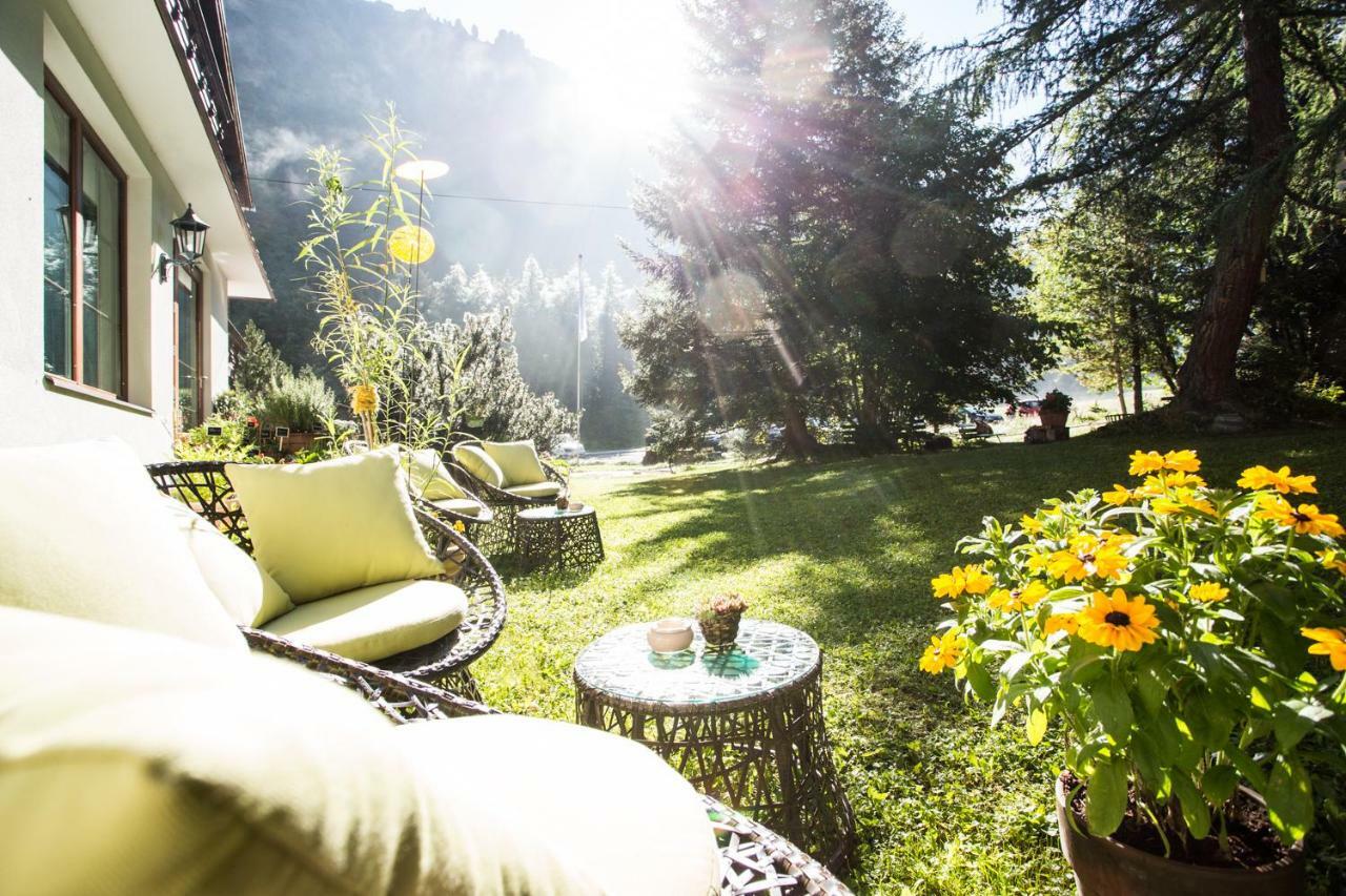 Hotel Gletscherblick St. Leonhard im Pitztal Exterior foto